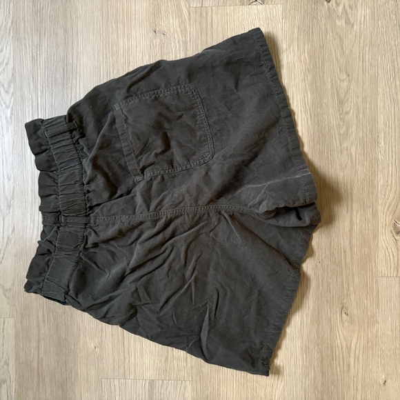 Zara Paperbag short - Green Corduroy - Picture 3 of 5